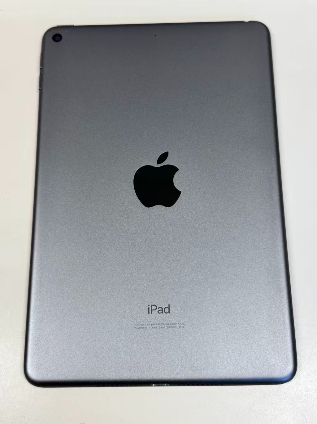 iPad mini スペースグレー 第5世代　64GB iPad mini 5 Wi-Fi + Cellular 64GB - スペースグレイ [整備済製品