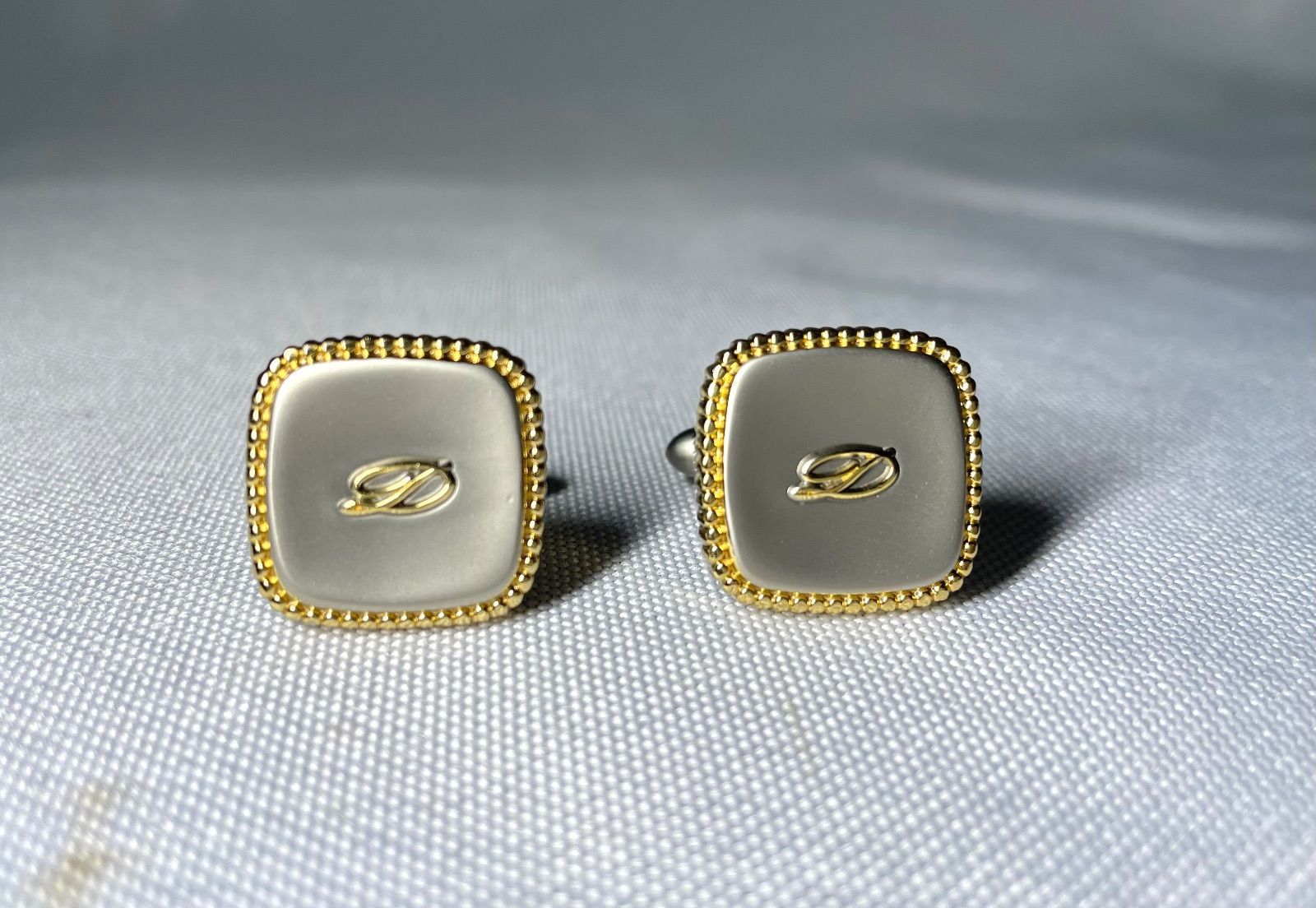 美品 S.T.Dupont デュポン Dロゴ サイドデザイン ゴールド＆艶消し