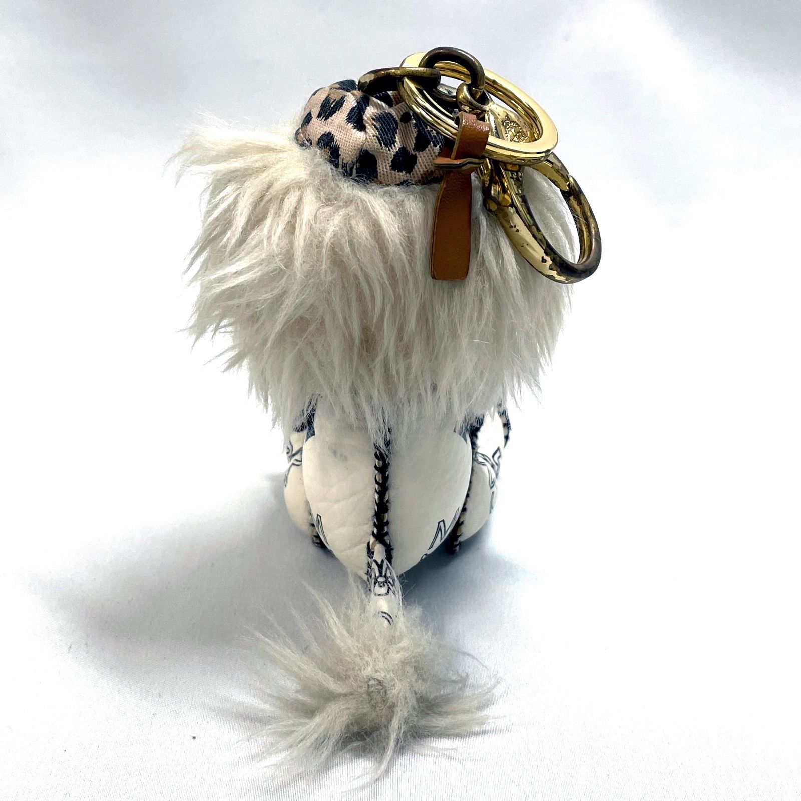 Bランク】 MCM エムシーエム チャーム キーホルダー ライオン ホワイト