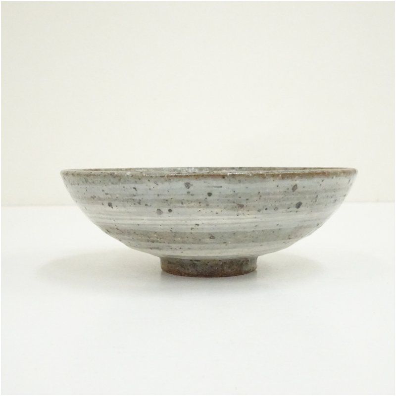 加藤春鼎 鼠志野茶碗 「清涼」 久田流十二代 尋牛斎花押　　　　　　e435 加藤春鼎 鼠志野茶碗 「清涼」 久田流十二代 尋牛斎花押 e435 加藤春鼎