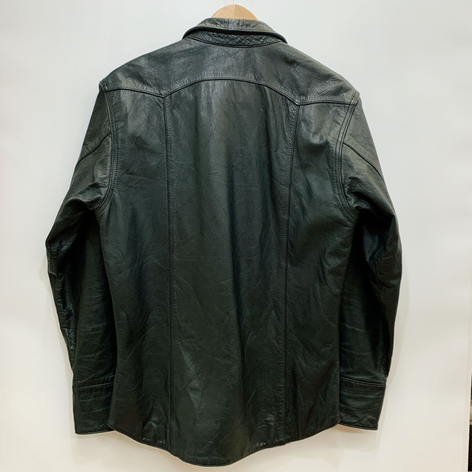 Harley Davidson ブラックレザーシャツジャケット　牛革 Harley-Davidson V-Twin Varsity Leather Jacket, Black 97002-25VM