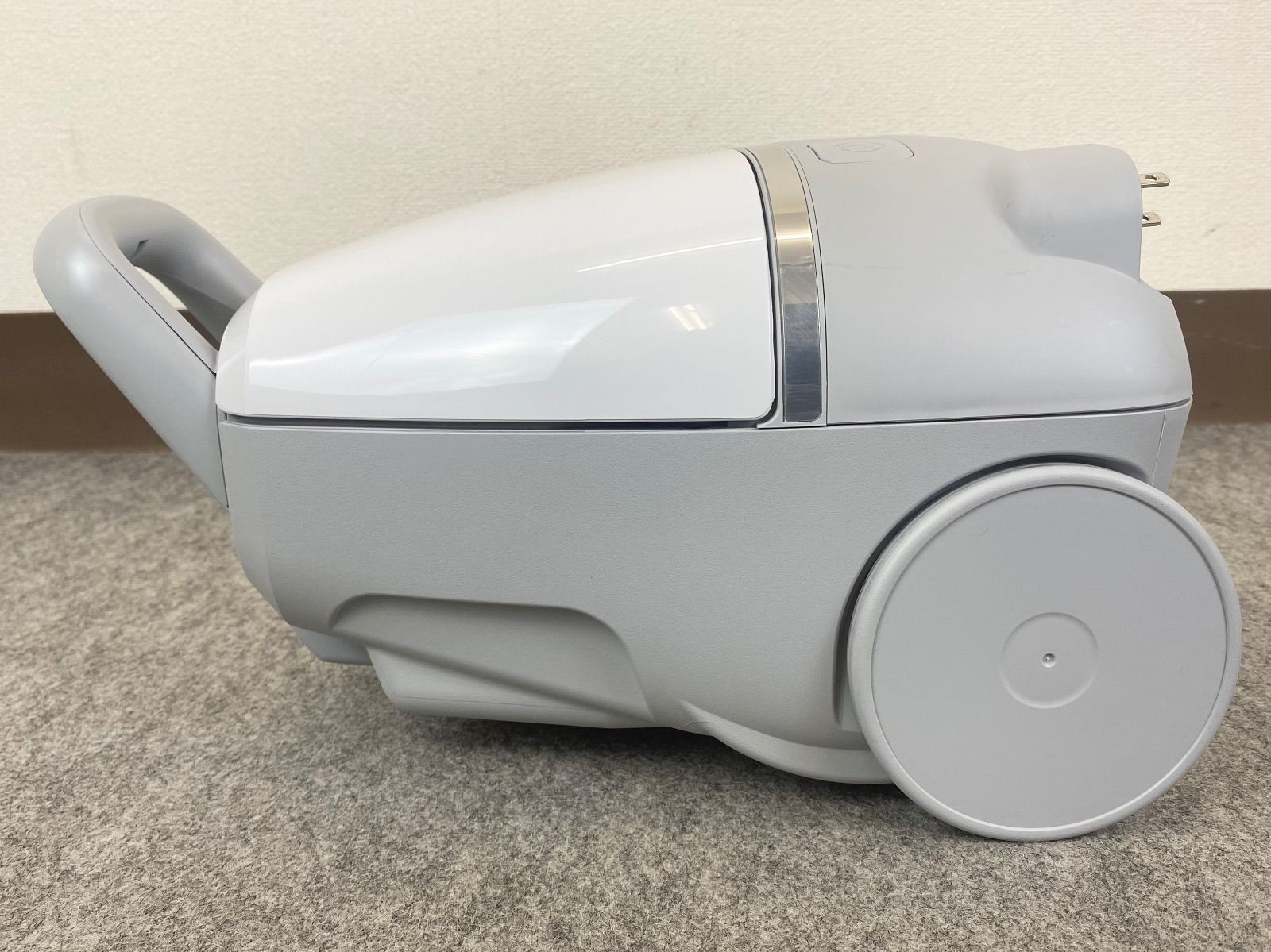 L26BD14 HITACHI 日立 紙パック式 掃除機 CV-KV70L 2024年製 ホワイト