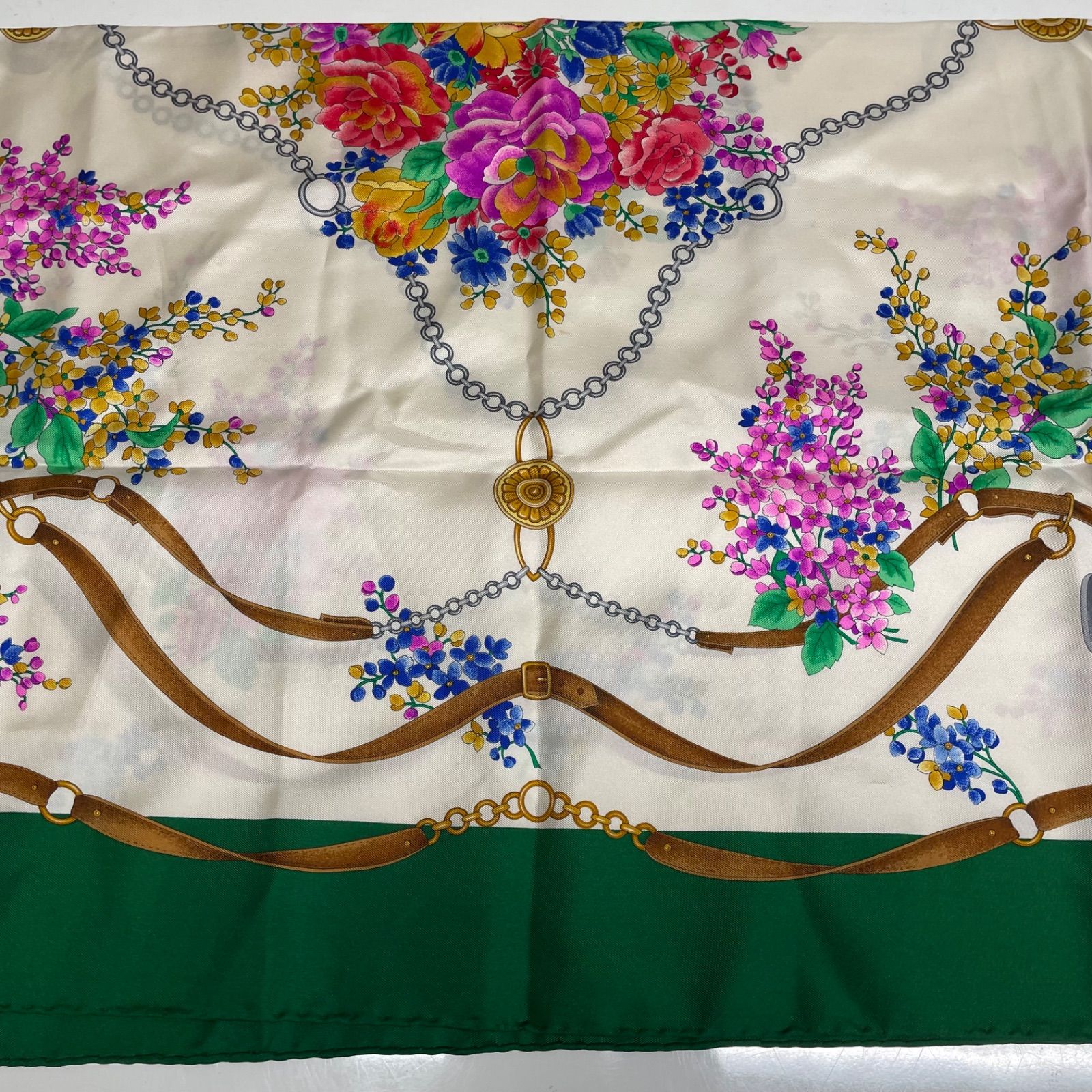 □グッチ GUCCI 花柄 シルク スカーフ 90cm A25-3448 - メルカリ