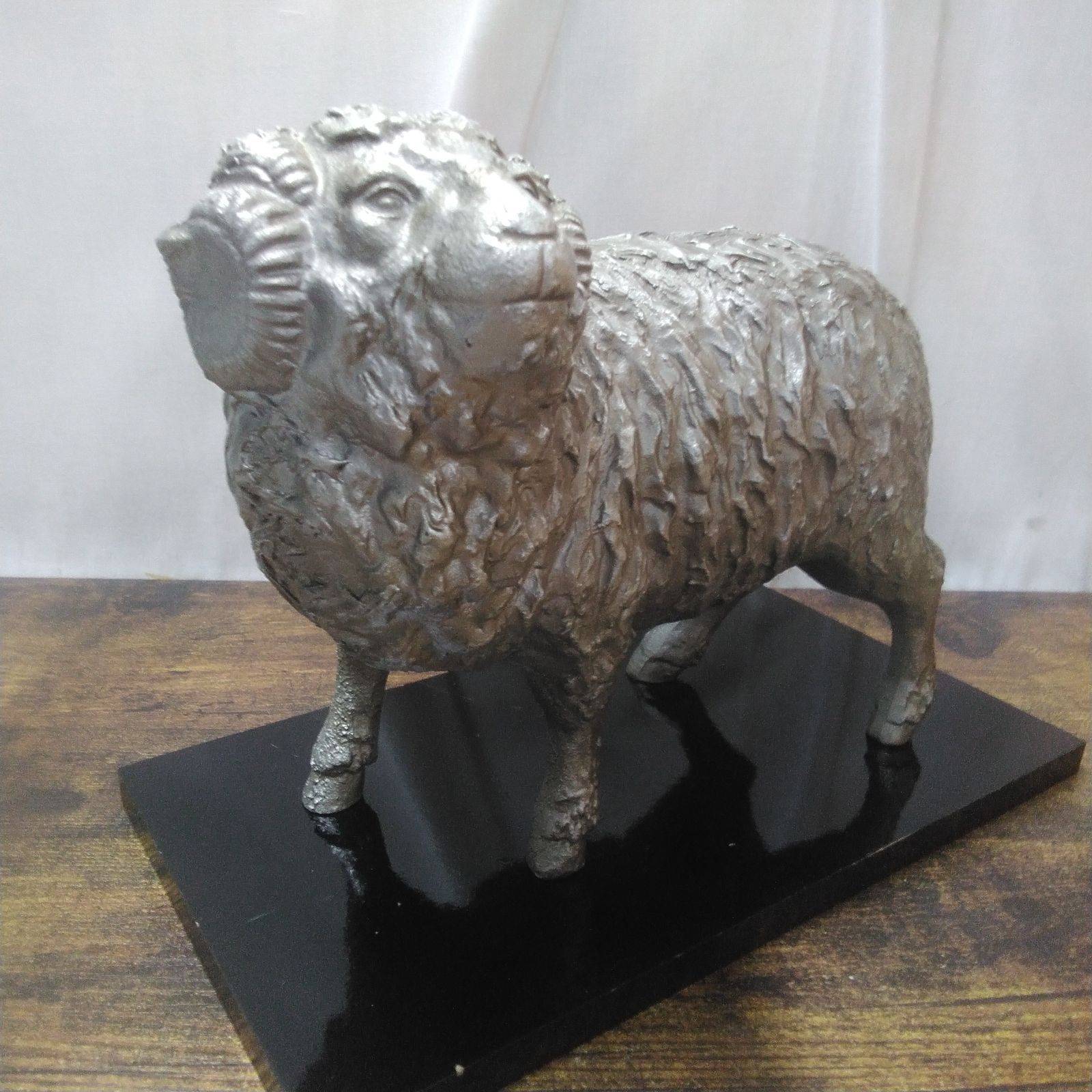 鋳造品 銅製 美術鋳物 床置 羊 R290 - メルカリ