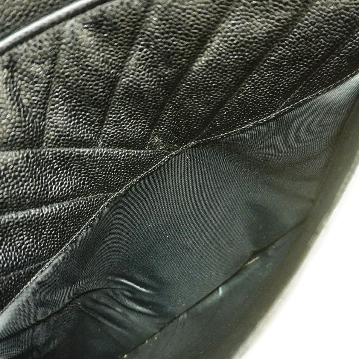 ☆SALE【5pb2490】シャネル ショルダーバッグ Vステッチ キャビア