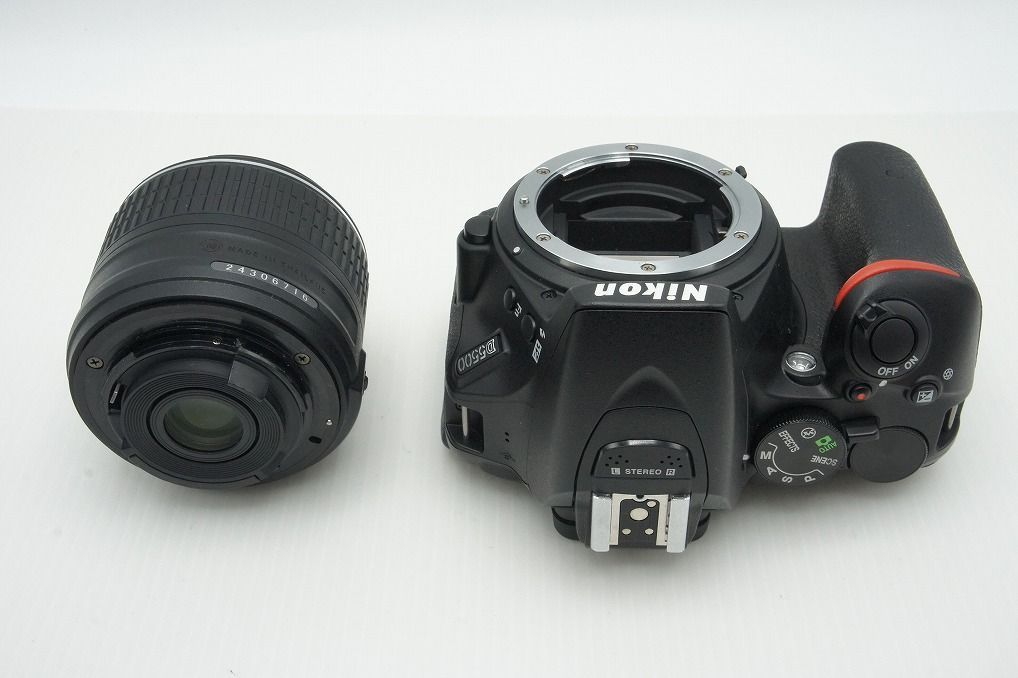 Nikon d5500 ボディ　レンズセット ⭐近望遠レンズセット！⭐Nikon D5500 ⭐一眼レフ 18-200mm付き ⭐近