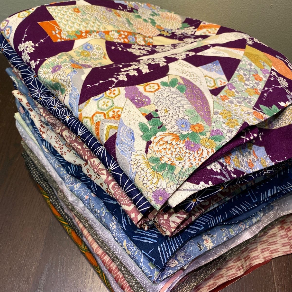 まとめ売り】正絹着物15枚 リメイク素材 ハンドメイド向け - メルカリ