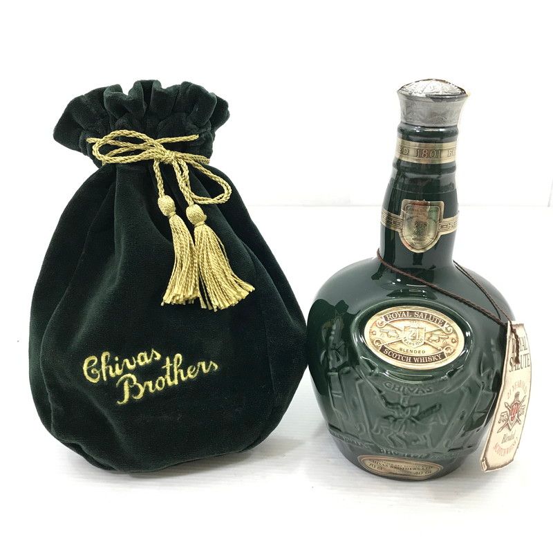 お値下げ中！ロイヤルサルート 21 緑 ローヤルサルート21年 シグネチャーブレンド(緑ボトル) 700㎖ 箱付