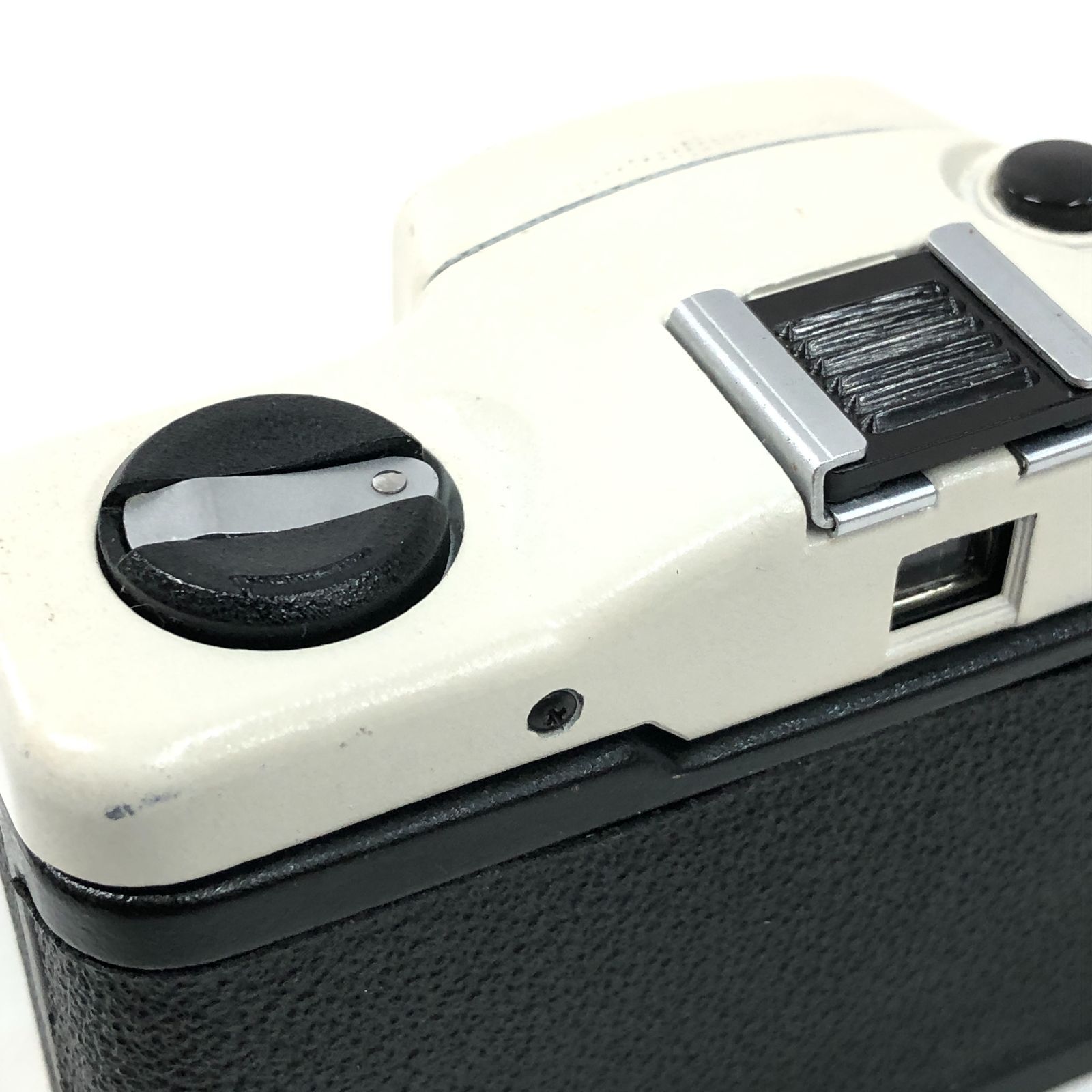 lomo カメラ　LC-A ブラック×ホワイト ジャンク 希少 レア ジャンク】LOMO LC-A ロモ ブラック×ホワイト 限定カラーモデル 希少