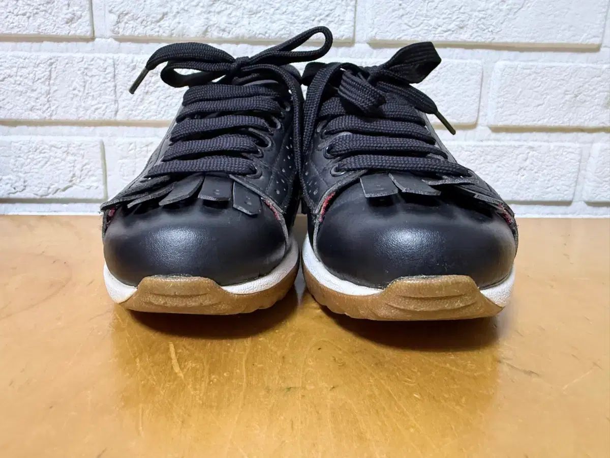 ワック WAAC レディース ゴルフシューズ 235 - メルカリ