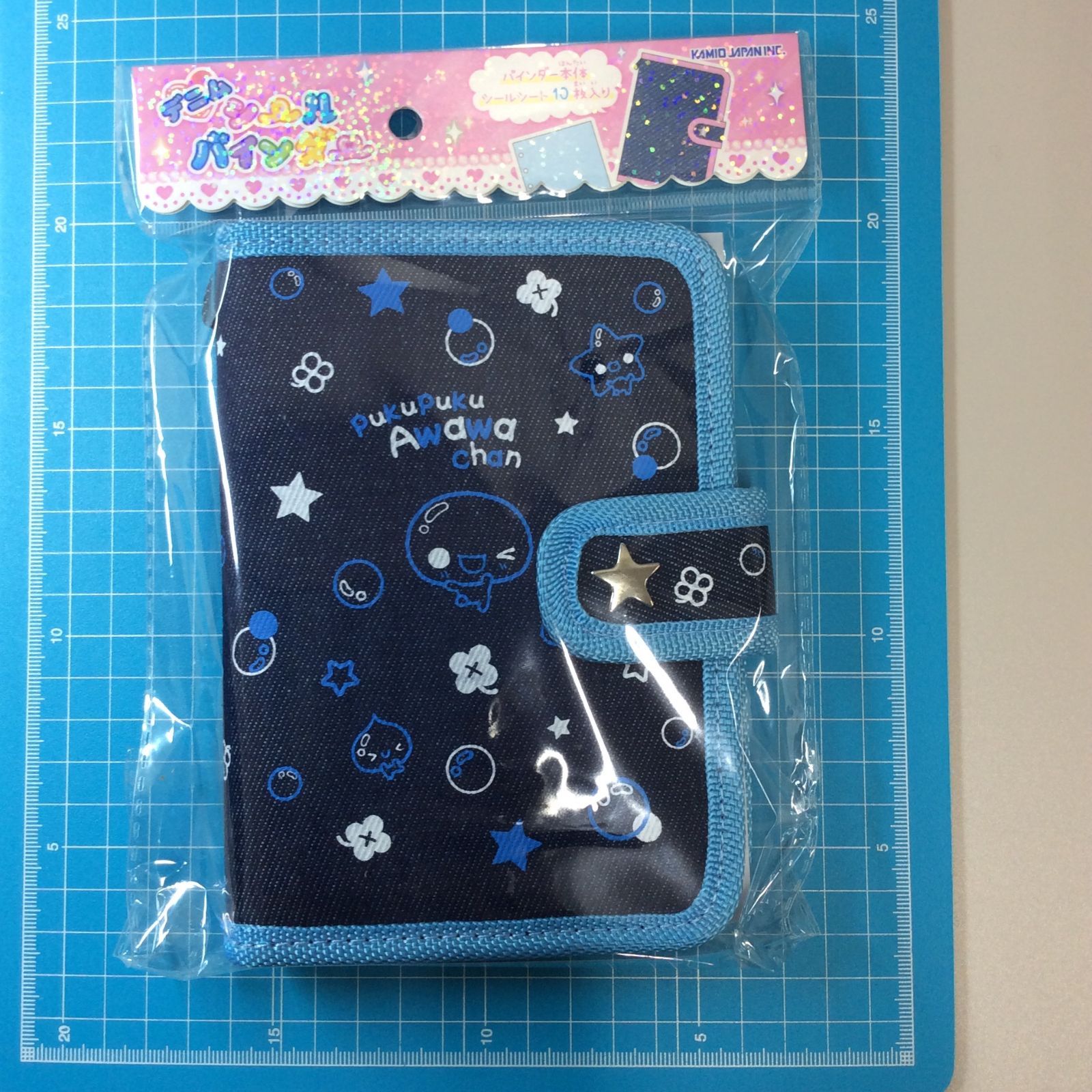 b395【新品・未使用】ぷくぷくあわわちゃん デニム シールバインダー
