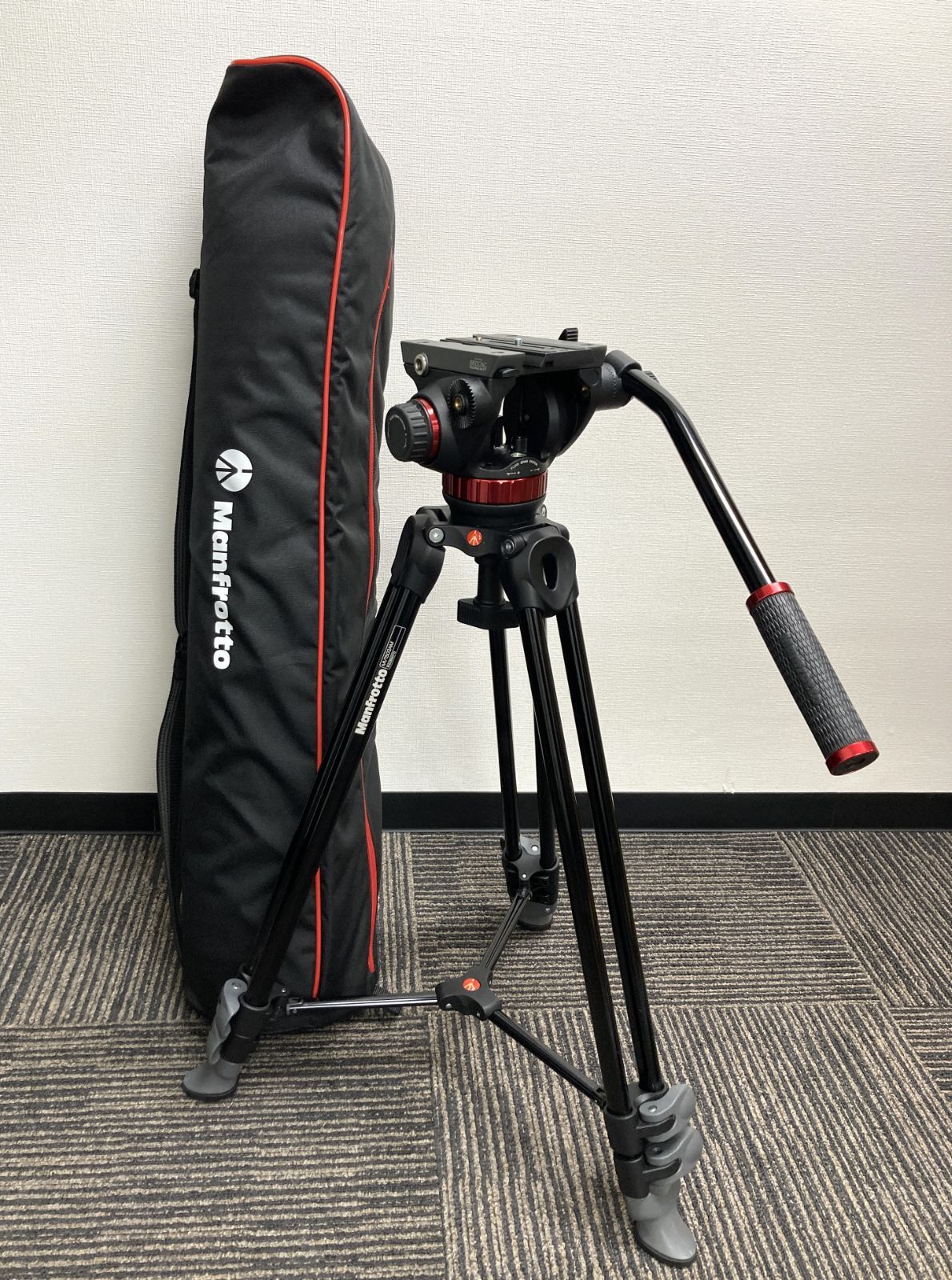 【美品】Manfrotto ビデオ三脚 MVK502AM-1 Amazon | Manfrotto 三脚 ツイン3段アルミ MSタイプ ビデオキット