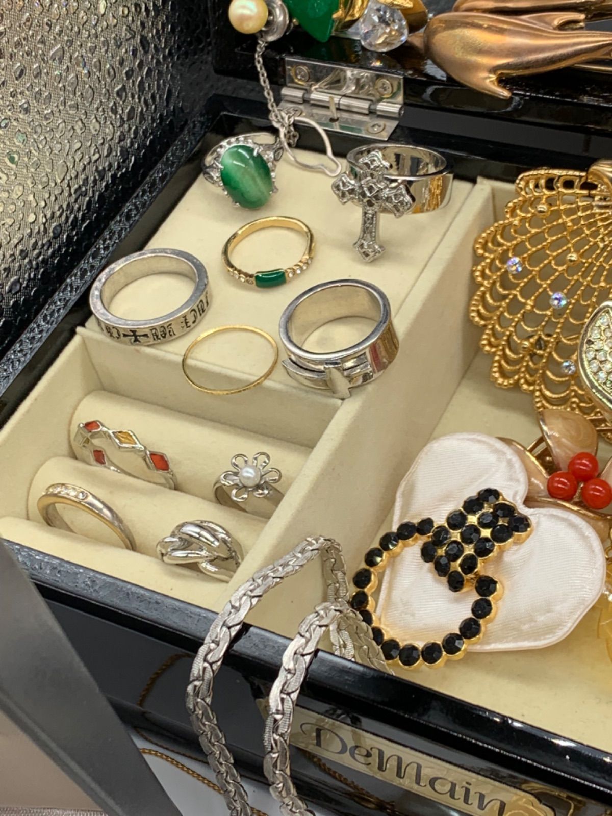 イヤリング ネックレス ブレスレット ブローチ アクセサリー まとめ売り 遺品整理 生前整理 アクセサリー まとめ売り ネックレス リング