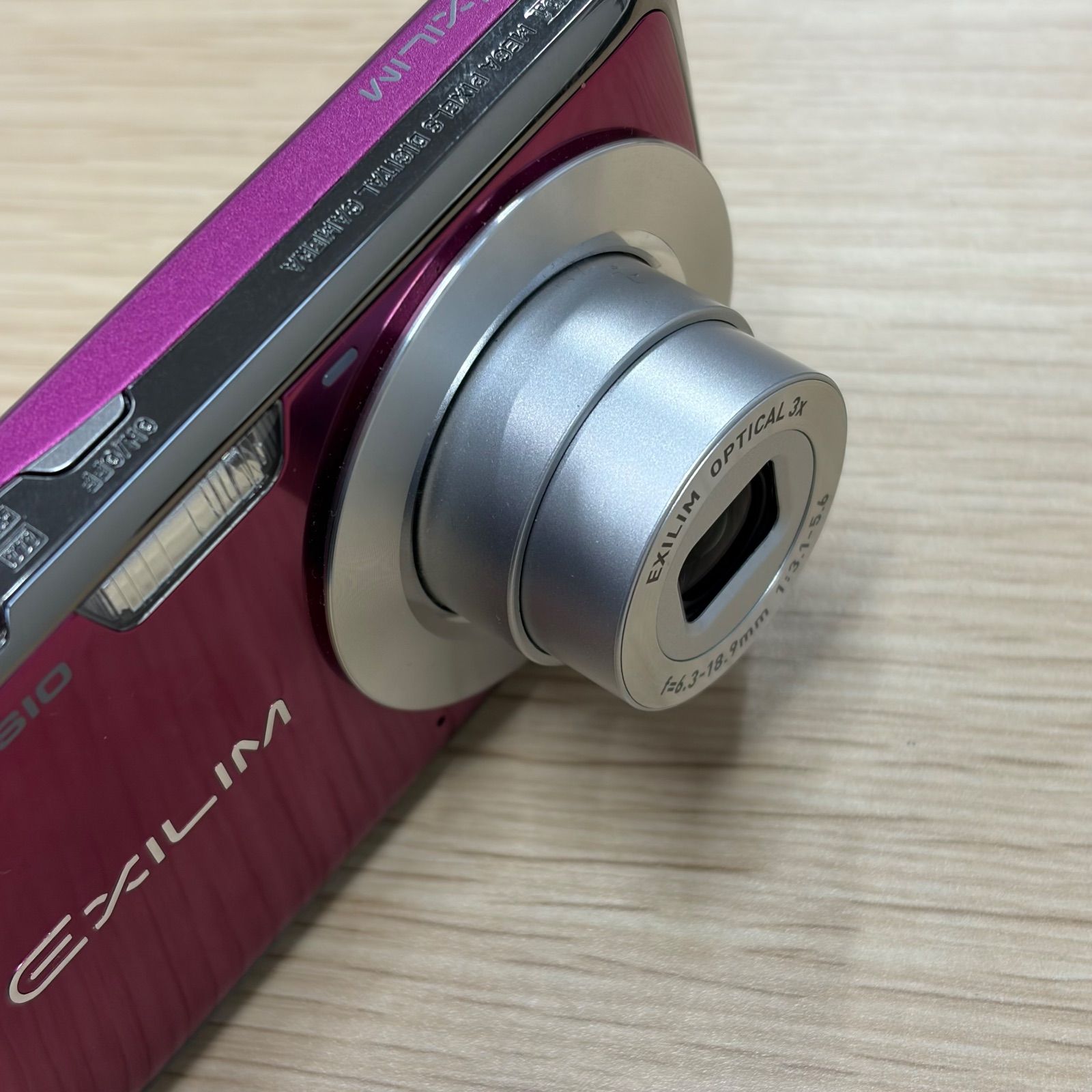 CASIO EXILIM EX-Z1 ピンク デジカメ Amazon | CASIO デジタルカメラ EXILIM (エクシリム) ZOOM Z100 ピンク