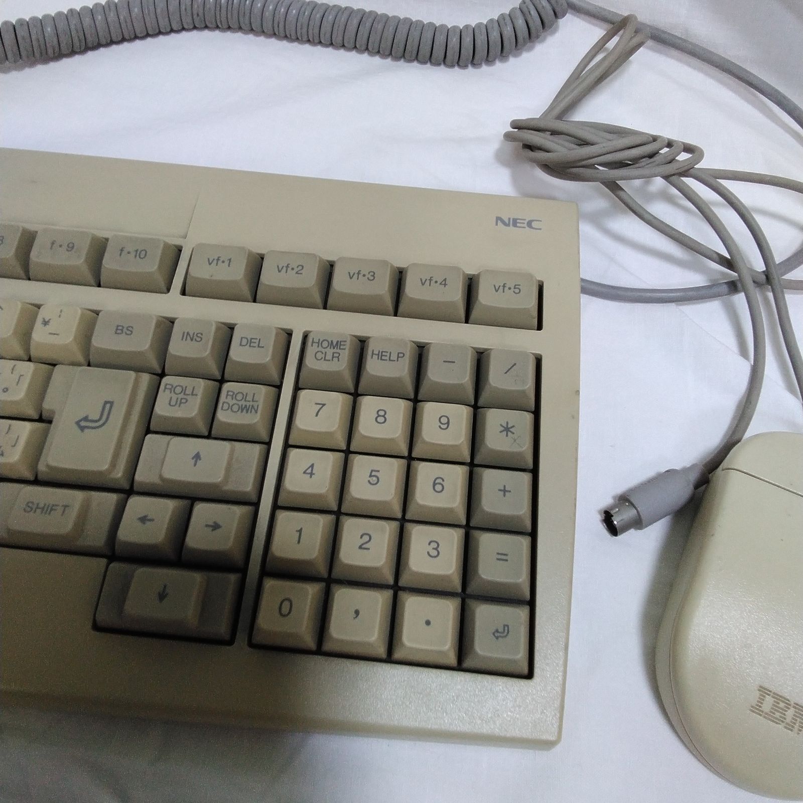 ジャンク！キーボード マウス 通電・動作未確認 NEC IBM PC98 レトロPC