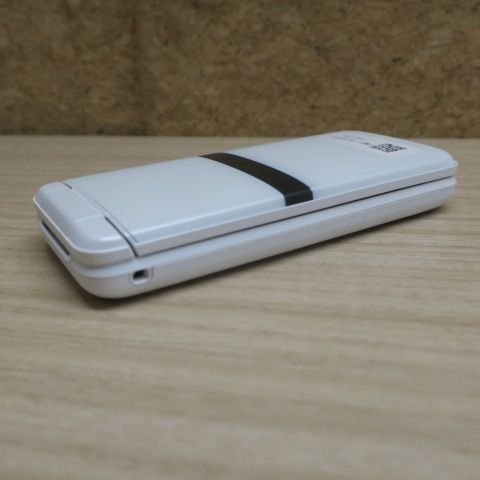 docomo ドコモ DIGNO KY-42C ガラケー ホワイト 本体 - メルカリ