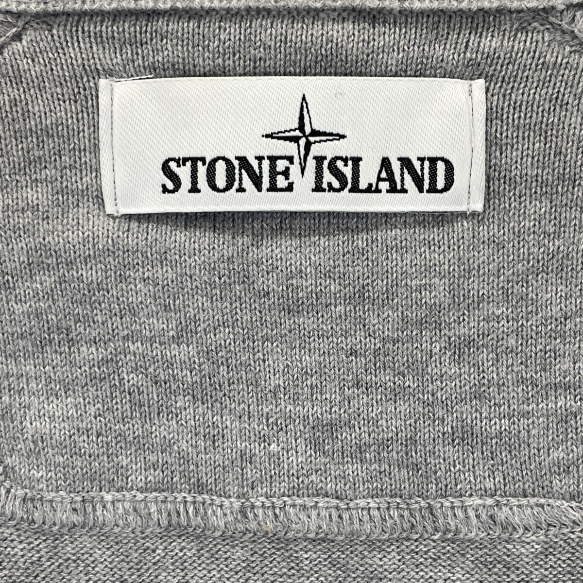 STONE ISLAND ストーンアイランド 6415562B2 ｸﾞﾚｰ ｺｯﾄﾝ ｺﾝﾊﾟｽﾊﾟｯﾁ