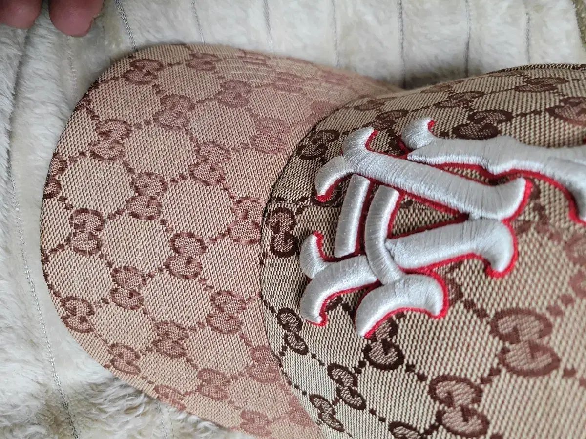 グッチ GG ロゴ ベースボールキャップ 帽子 GUCCI グッチ 帽子 ベース 