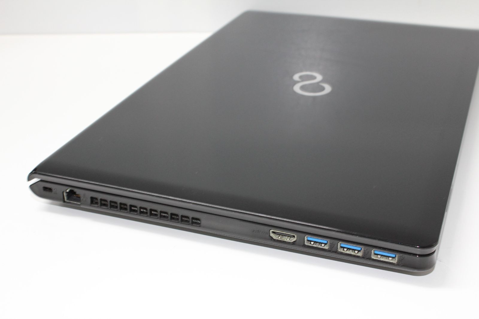 中古ノートPC】富士通〈LIFEBOOK AH47/U〉Intel Core i7/SSD500GB