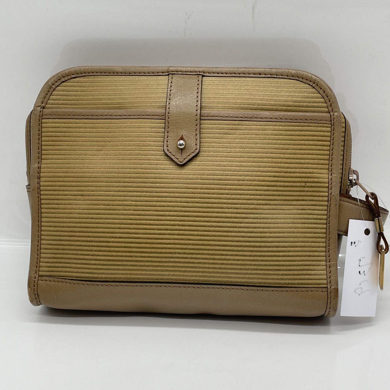 BN7319□YVES SAINT LAURENT イヴ・サンローラン クラッチバッグ 