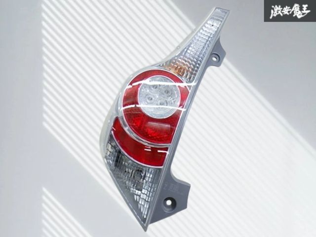 点灯OK】トヨタ TOYOTA 純正 NHP10 アクア AQUA LED テールライト