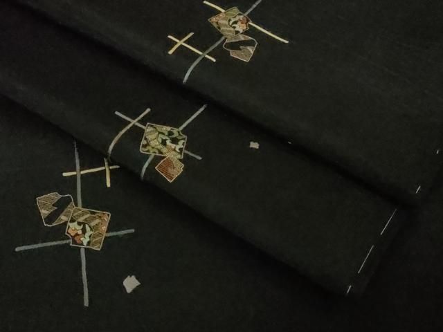 平和屋着物○極上 本場大島紬 総刺繍 破れ色紙花文 黒地 金糸 ロング丈
