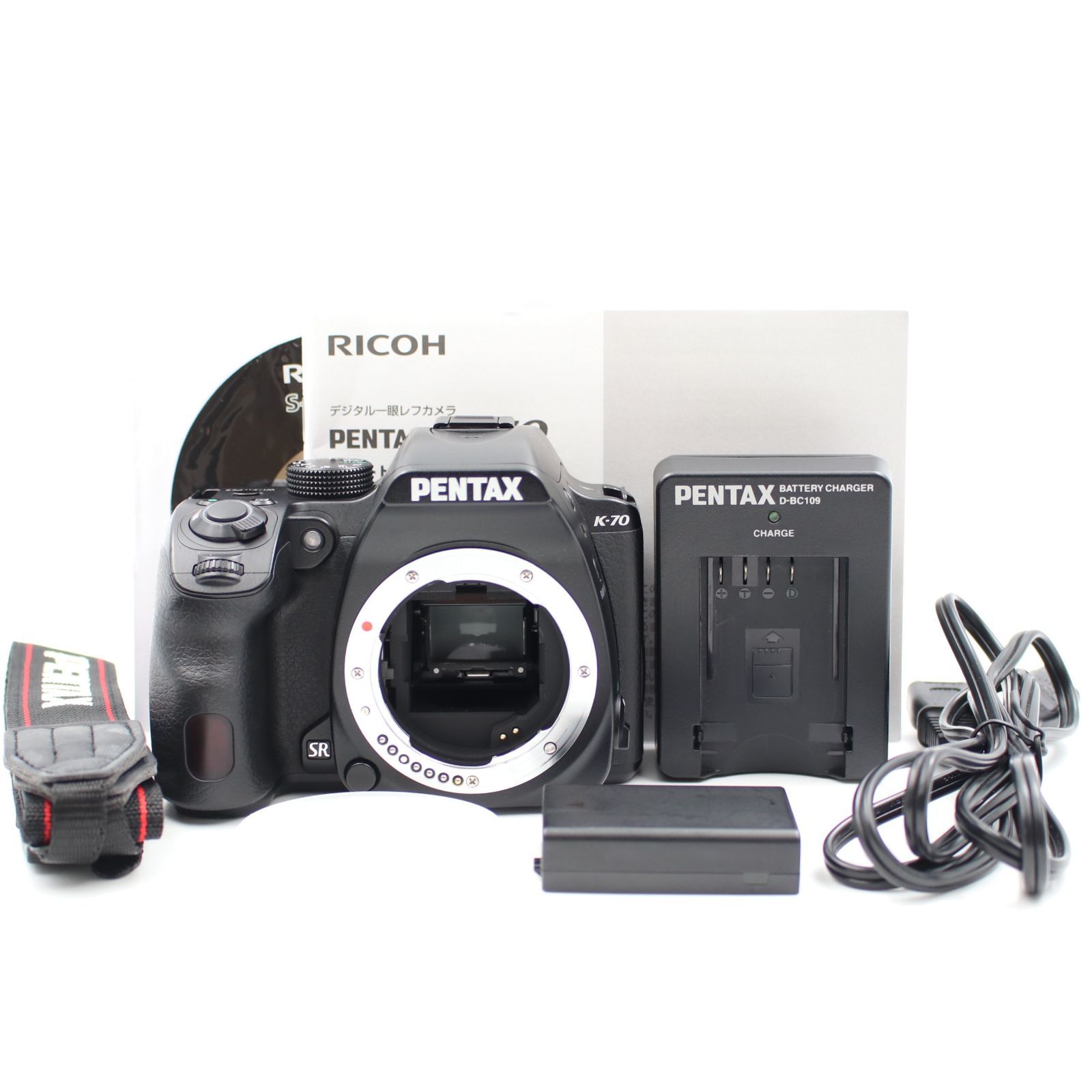 □シャッター数7275枚！極上品□ PENTAX K-70 ボディ ブラック APS-C