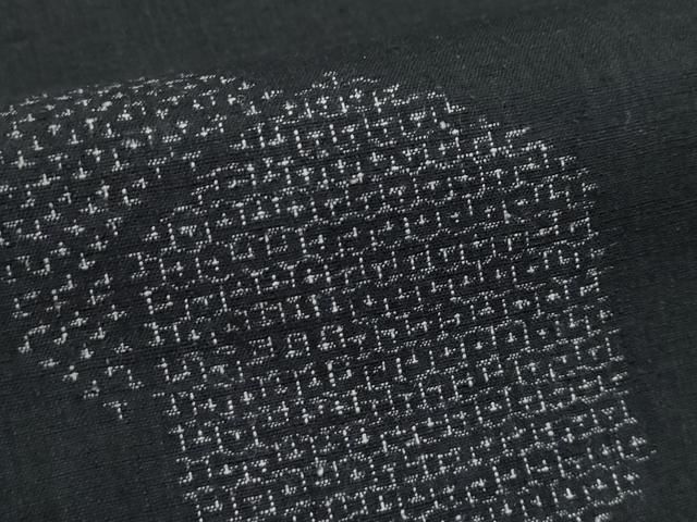平和屋着物○極上 本場結城紬 重要無形文化財 80亀甲 飛び亀甲柄 亀甲