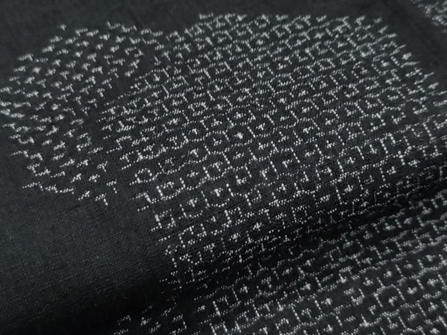 平和屋着物○極上 本場結城紬 重要無形文化財 80亀甲 飛び亀甲柄 亀甲