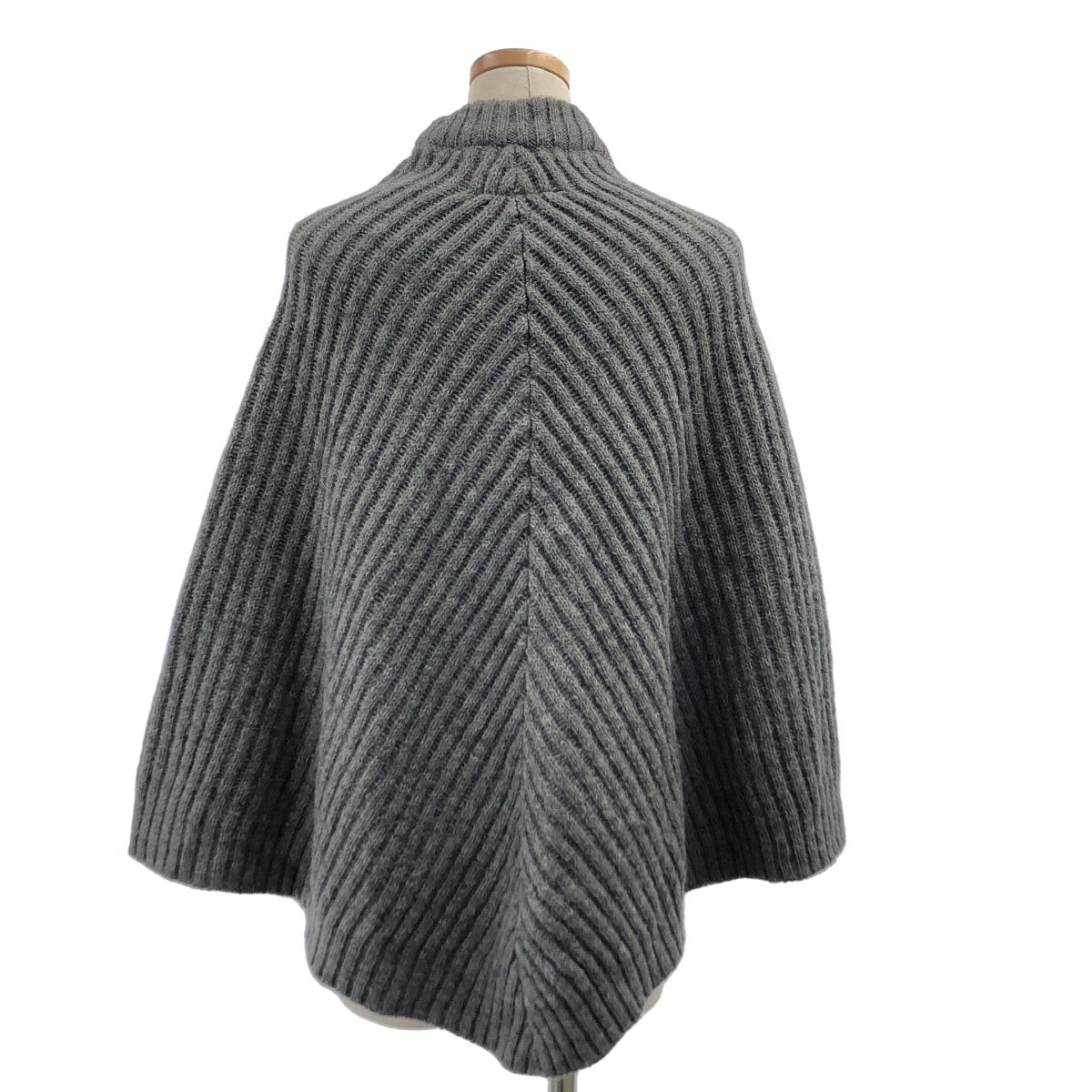 マルタンマルジェラ Maison Martin Margielaグレー ポンチョ MM6 Maison Martin Margiela / エムエムシックスメゾンマルタン