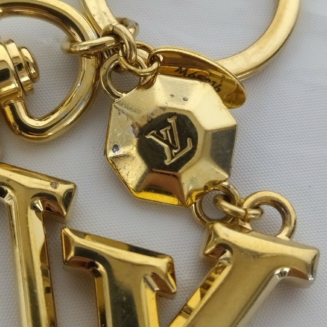 ヴィトン ポルトクレ アバントゥール キーホルダー ゴールド ヴィトン