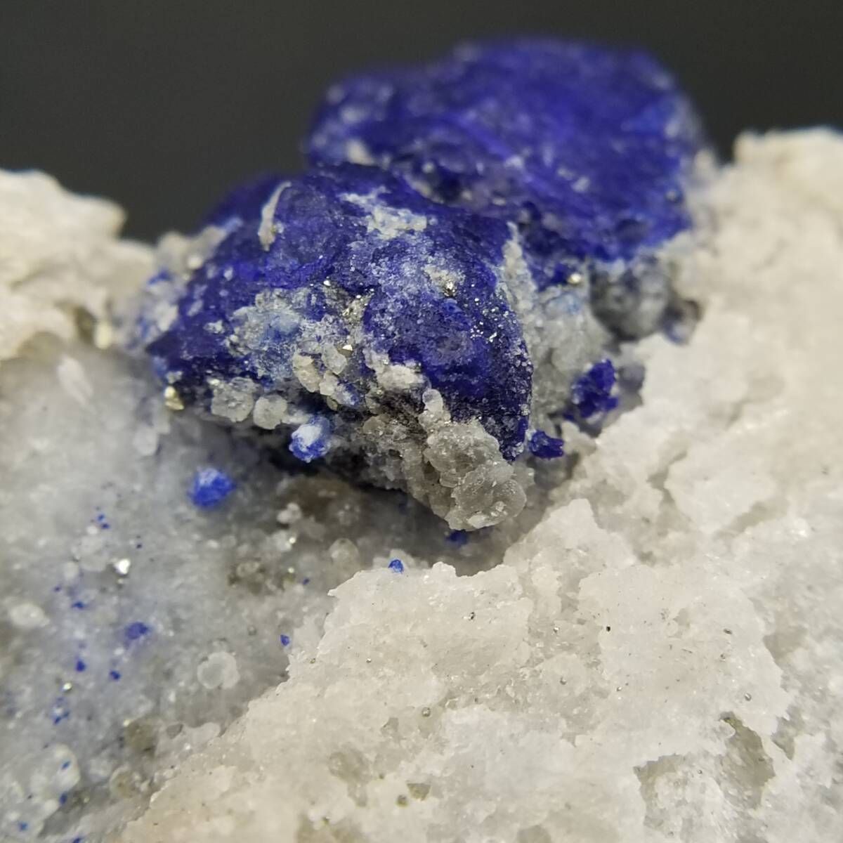 アフガニスタン産 アフガナイト クリスタル 原石 母岩付き 結晶 天然