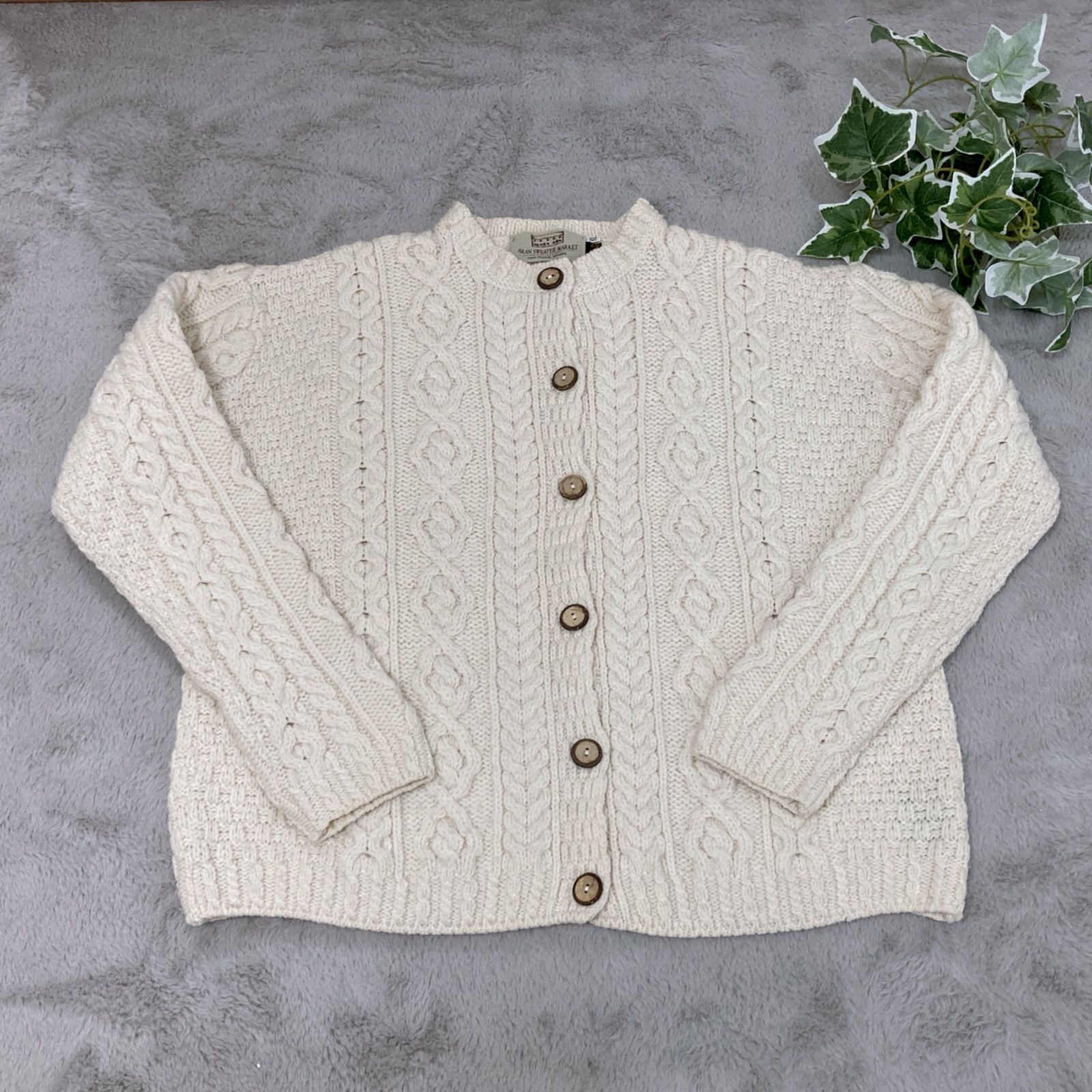 ARAN SWEATERS MARKET アイボリー ケーブル編みセーターand ARAN SWEATERS MARKET アイボリー ケーブル編みセーターand