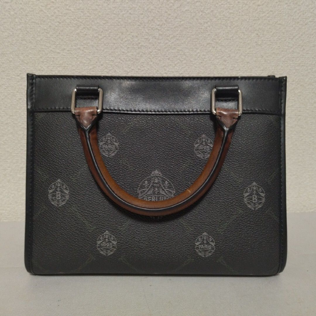 美品 ベルルッティ ウリスガリバー シグネチャー PVC レザー