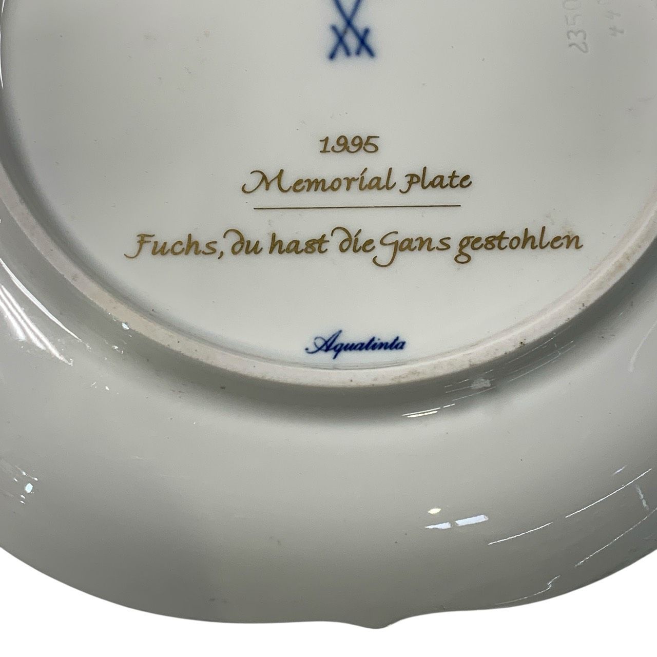 ♪3685 Meissen マイセン メモリアルプレート 1995年 ダチョウを盗んだ