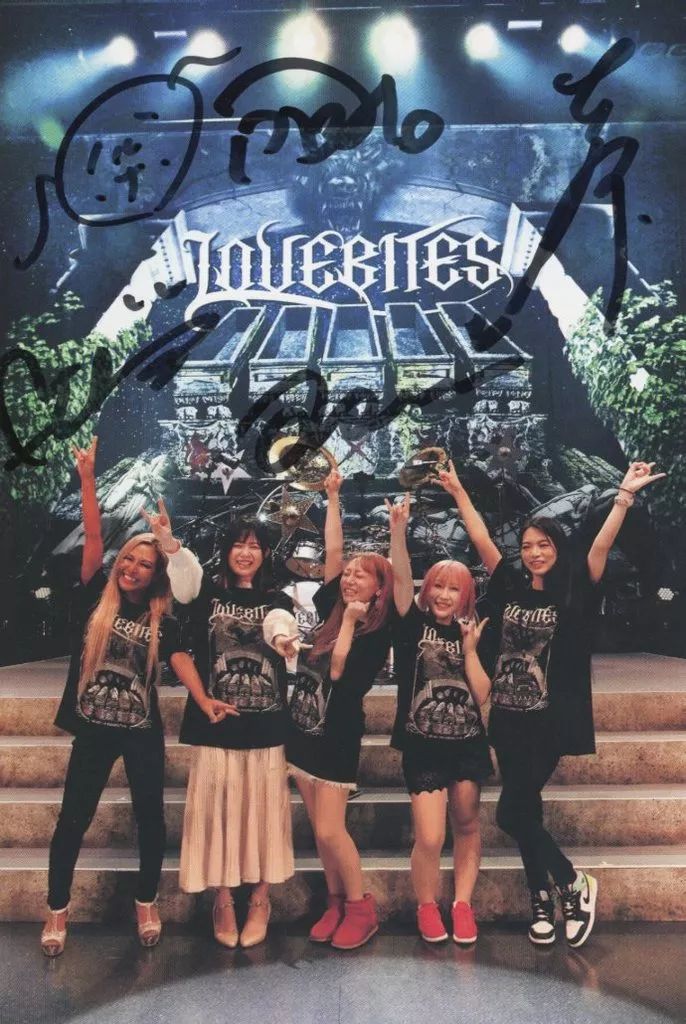 中古】キャラカード LOVEBITES 直筆サイン入りバンド・フォト・カード