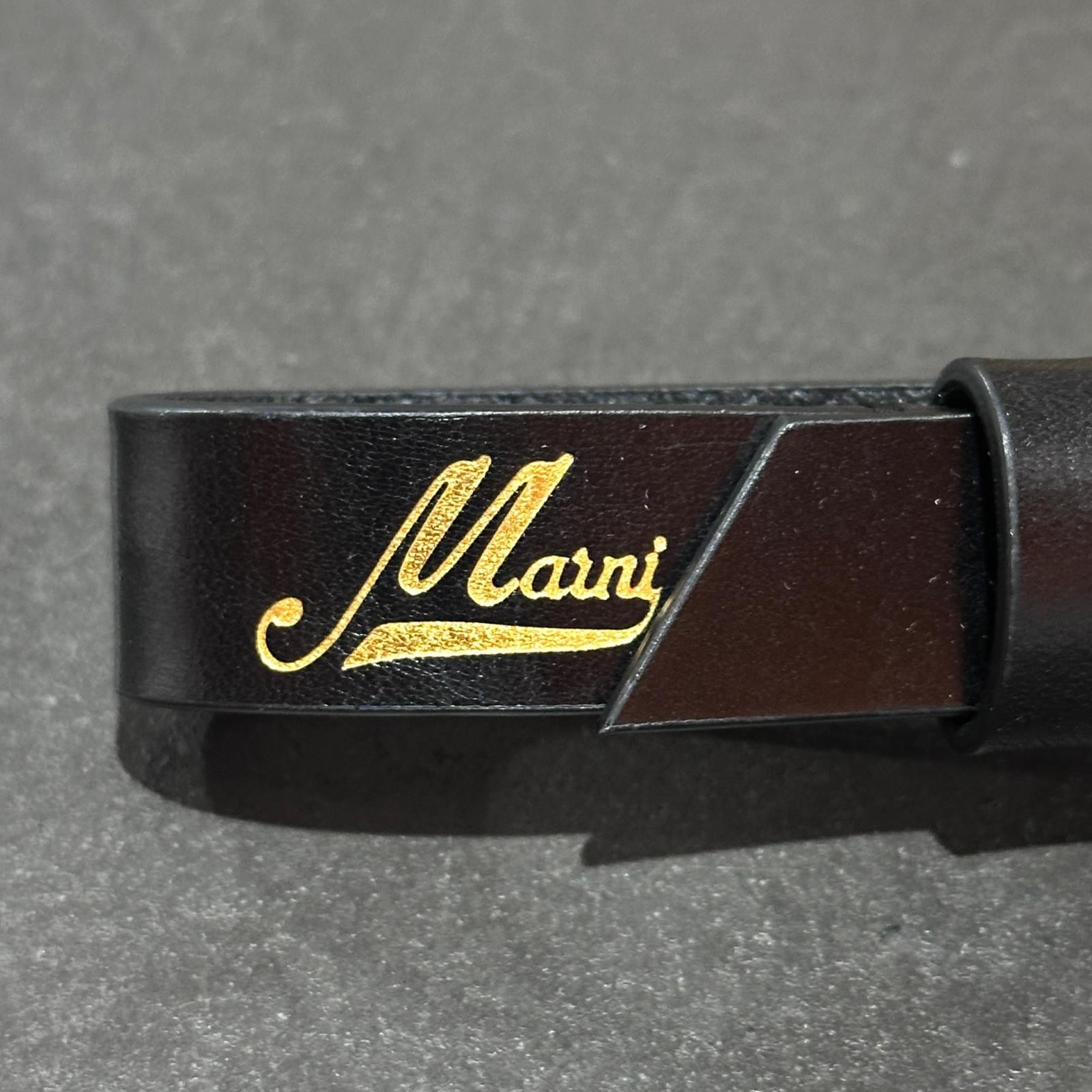 MARNI マルニブラックレザー キーホルダー 楽天市場】MARNI マルニ Key Holder キーリング キーホルダー チャーム