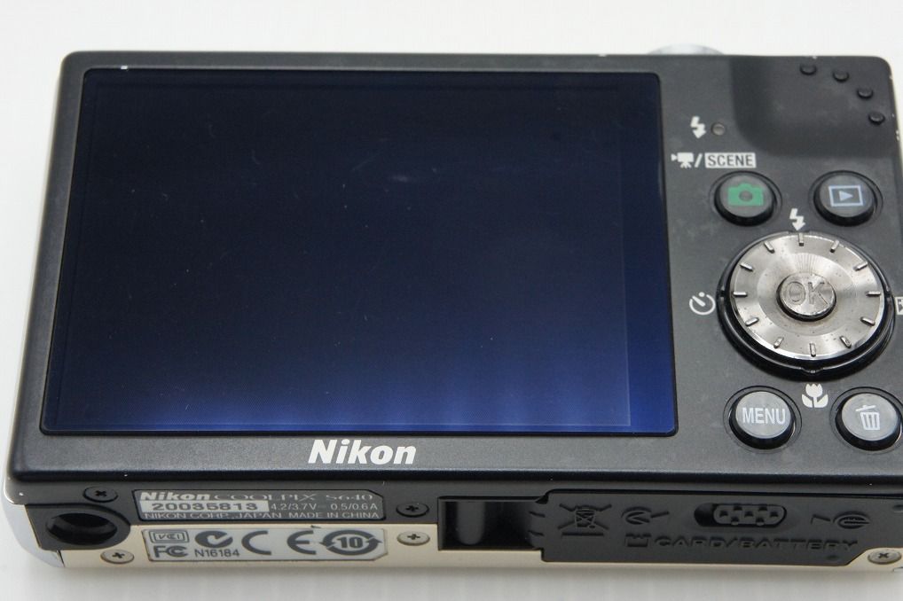 Nikon COOLPIX S640 シルバー 本体 ニコン クールピクス COOLPIX S640（アイスシルバー） コンパクト
