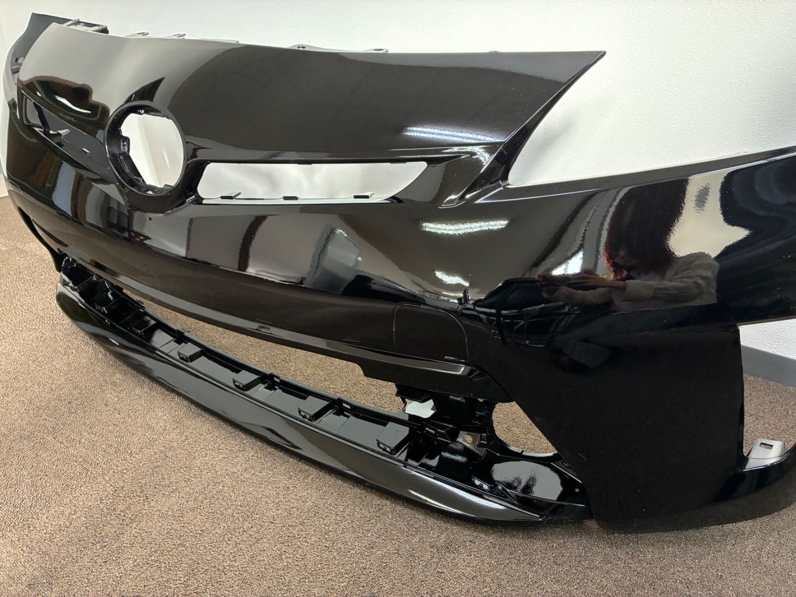 TOYOTA 30系プリウス/30プリウス後期 フロントバンパー/ブラック（黒