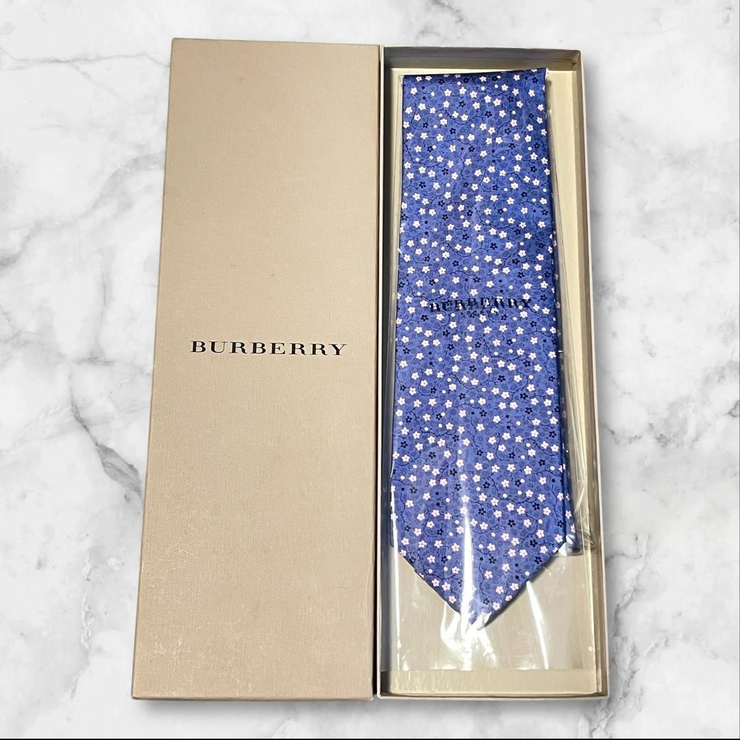 バーバリー ネクタイ 花柄 ブルー系 シルク 箱付き 美品 - メルカリ