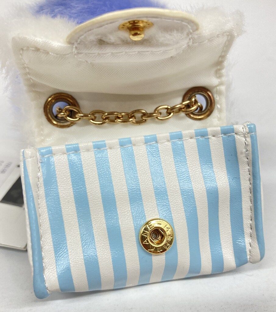 ディズニーストア バッグチャーム ふしぎの国のアリス アリス(時計白