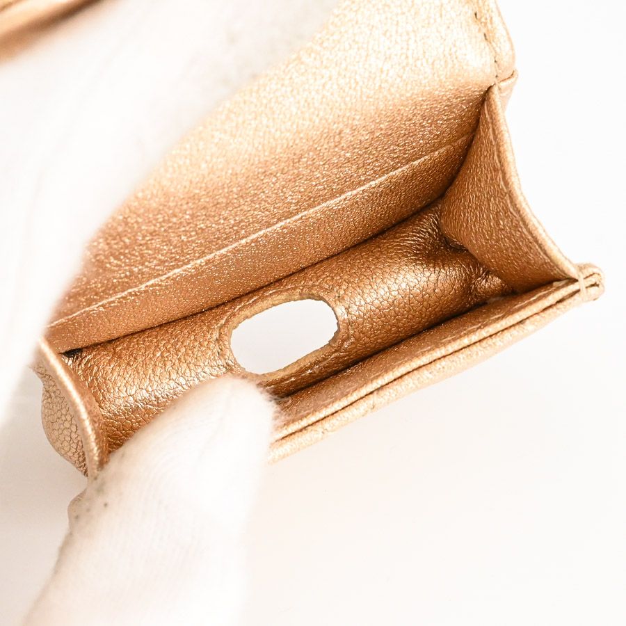 CHANEL シャネル ケース コインパース&AirPodsケース - メルカリ