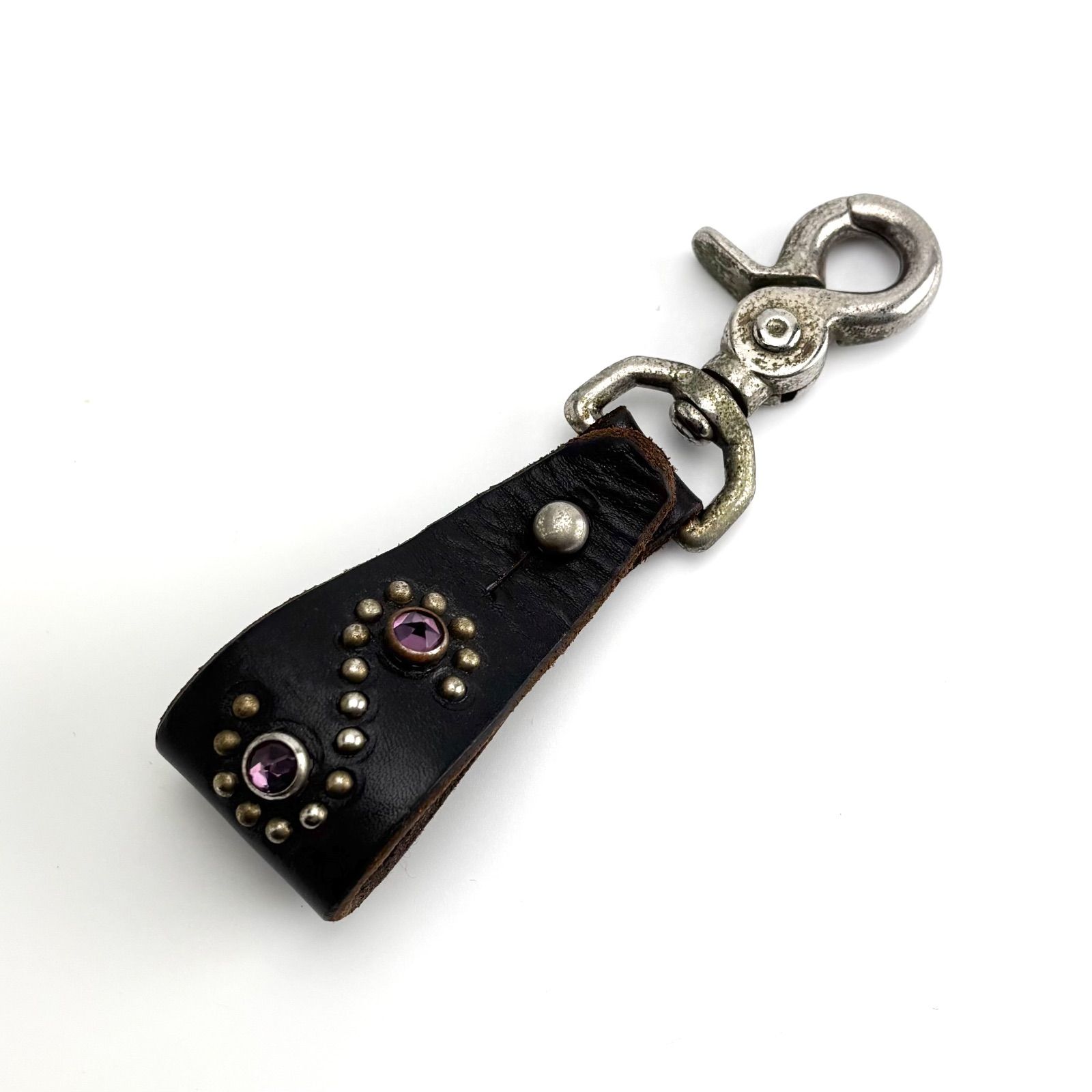 HTC スタッズ レザー キーチェーン ベルトループ □ - メルカリ