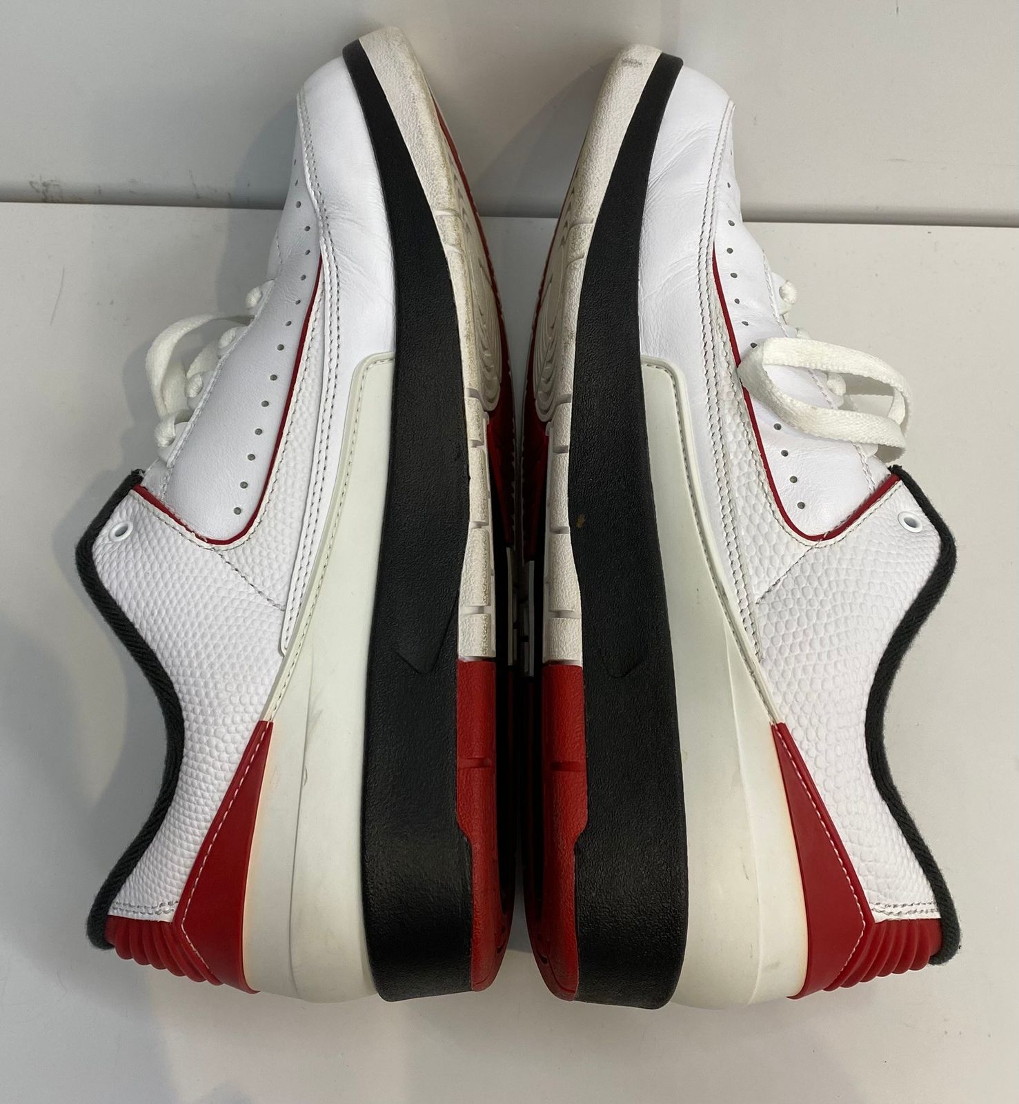 ナイキ NIKE エアジョーダン2 レトロ ロー AIR JORDAN 2 RETRO LOW 