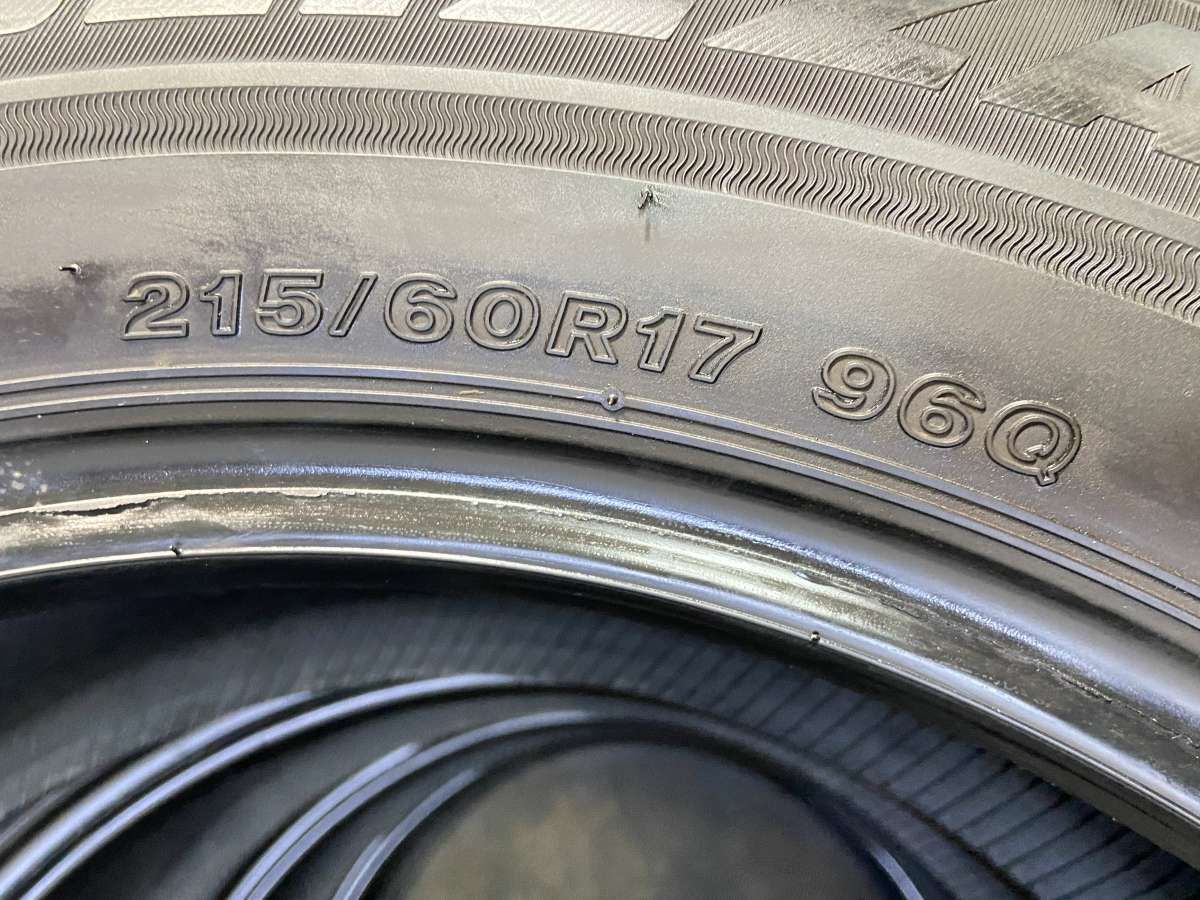 215/60R17 ブリヂストン ブリザック VRX3 中古タイヤ スタッドレス