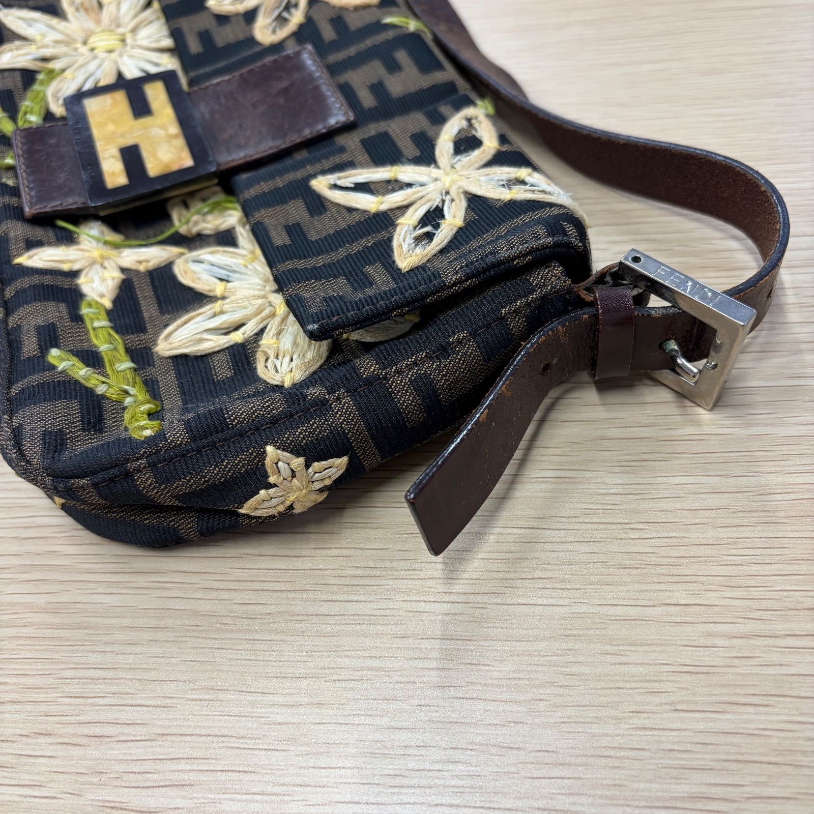 ヴィンテージ】フェンディ ズッカ マンマバケット ショルダーバッグ