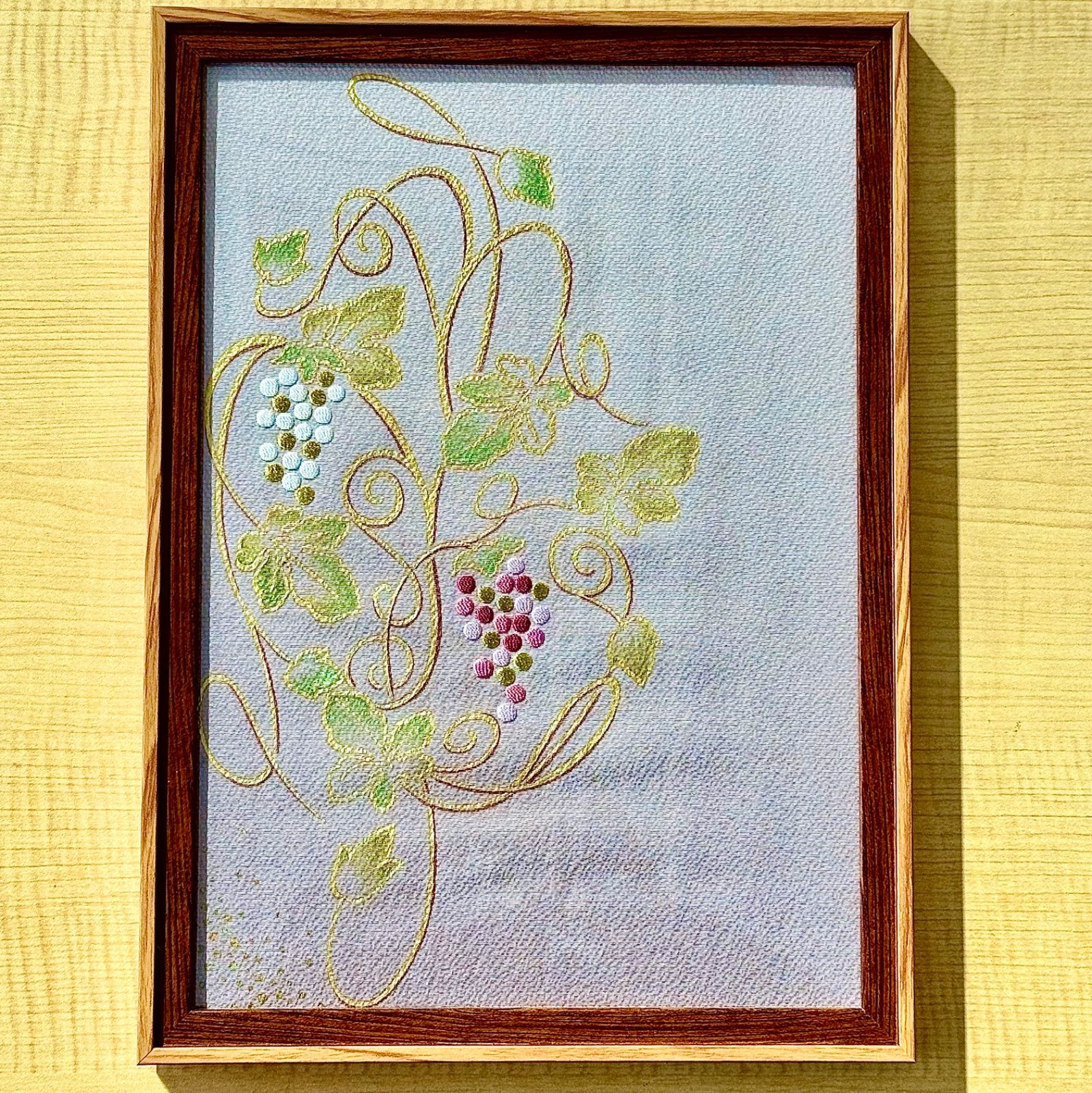 着物リメイク】人間国宝 福田喜重 日本刺繍 葡萄文様 着物刺繍 額装 