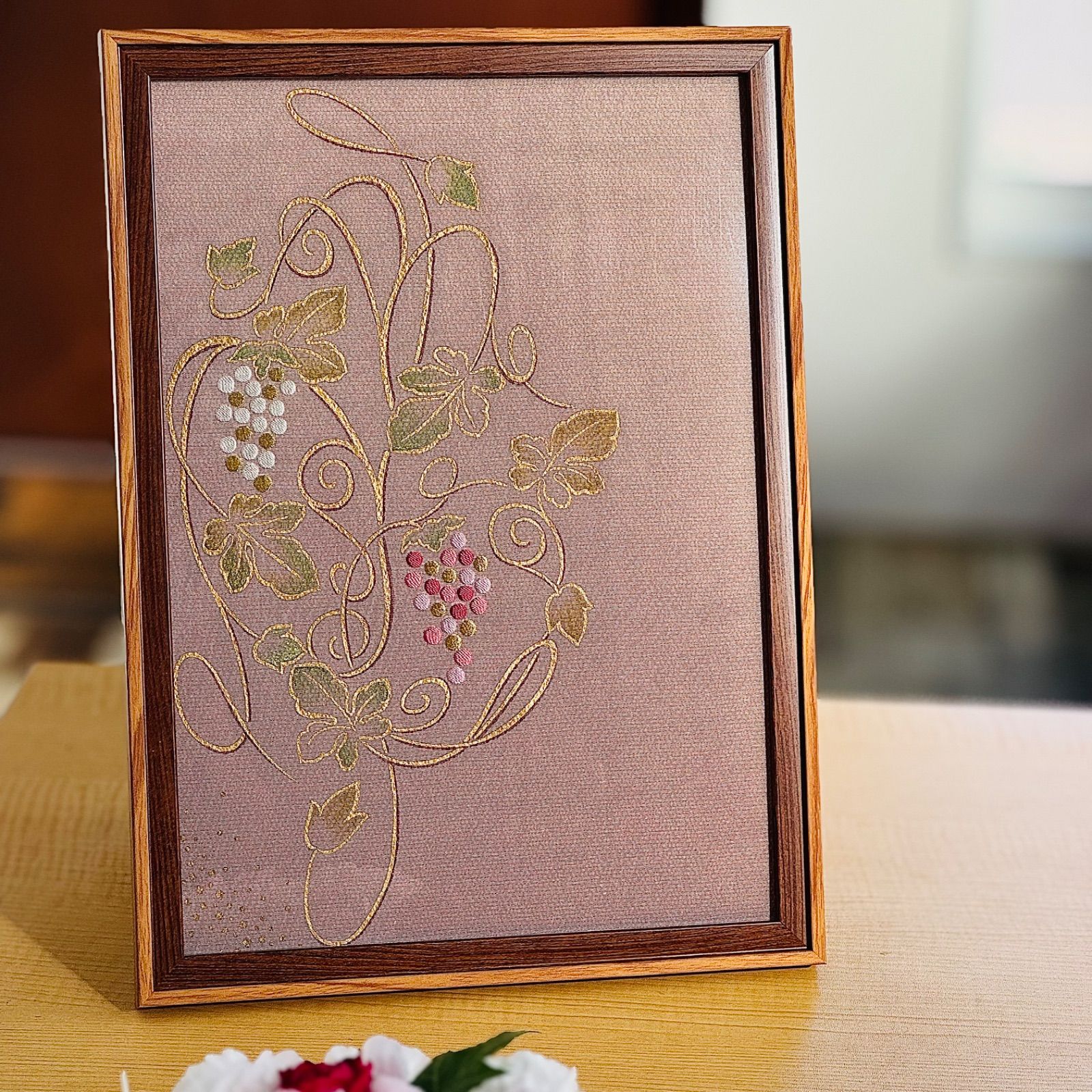 着物リメイク】人間国宝 福田喜重 日本刺繍 葡萄文様 着物刺繍 額装