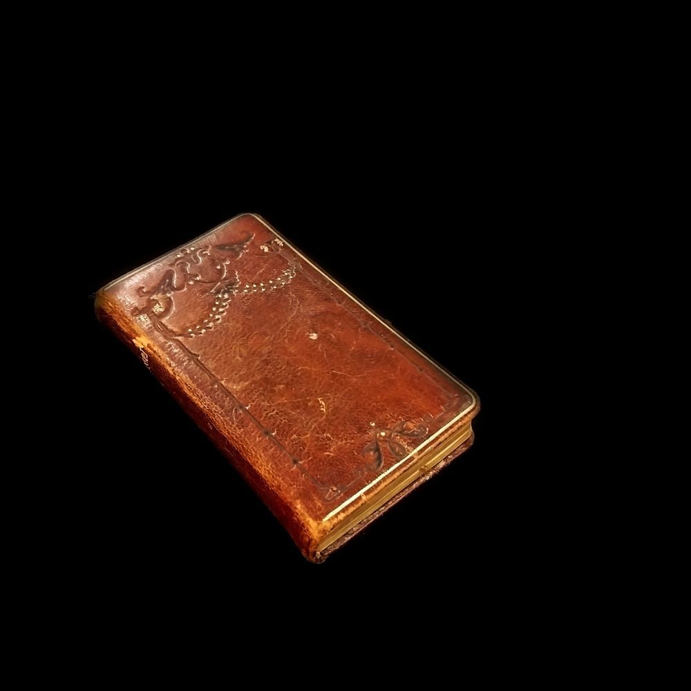 アンティーク　祈祷書　フランス　1891年　革装　聖書　挿画入り　キリスト　古書 祈祷書 ミセル アンティーク 1900年代初期 フランス 革装 挿画入