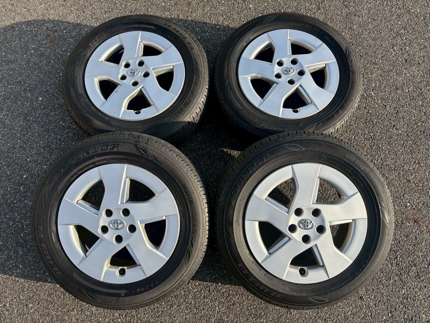 2511-148-06 トヨタ プリウス 30系 TOYOTA PRIUS タイヤ ホイール 195|65 R 15 ダンロップ EC 202